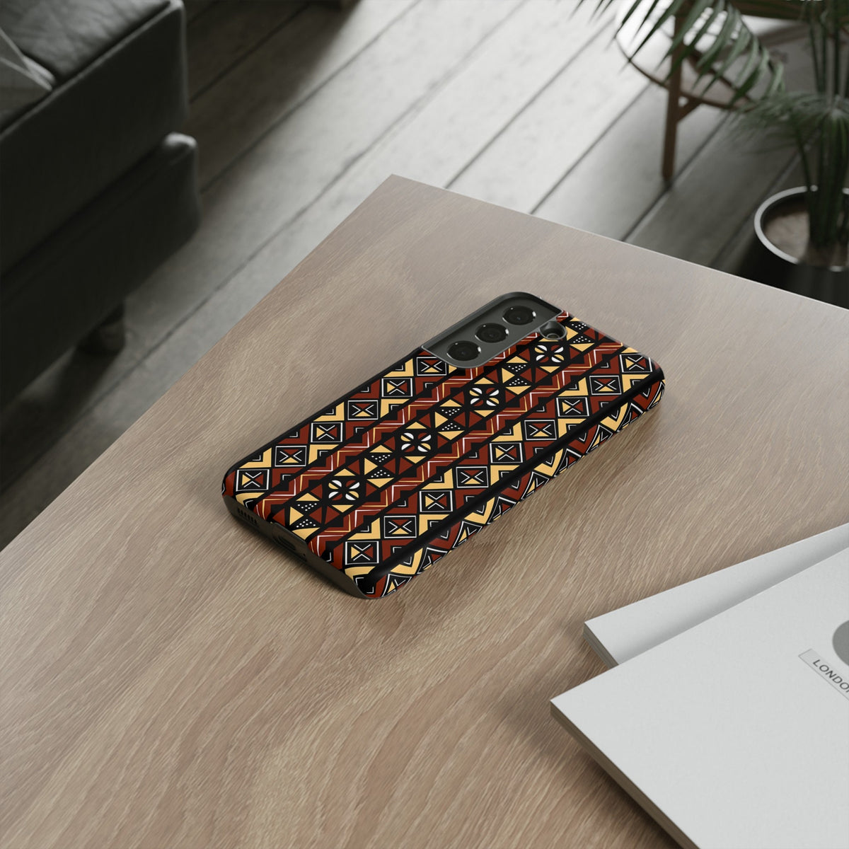 Samsung Galaxy S22 Samsung Galaxy S22 Plus Samsung Galaxy S22 Ultra Tough Cases Brown Black Yellow African Design Pattern