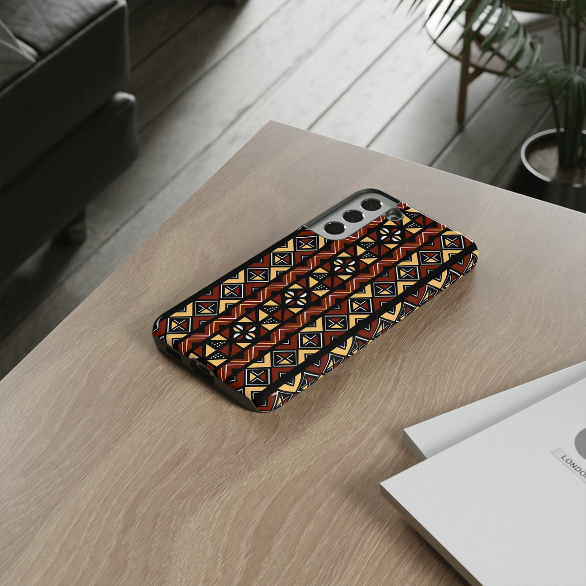 Samsung Galaxy S22 Samsung Galaxy S22 Plus Samsung Galaxy S22 Ultra Tough Cases Brown Black Yellow African Design Pattern